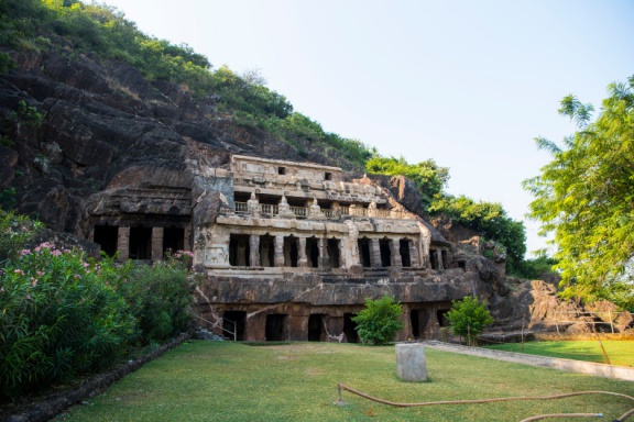architecture, Undavalli Caves